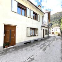 CASA SEMINDIPENDENTE A BASSANO DEL GRAPPA