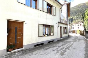 CASA SEMINDIPENDENTE A BASSANO DEL GRAPPA