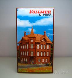 Scala N 1:160 - Palazzo angolare per ferrovieri