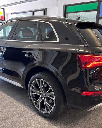 Audi Q5 Quattro 2.0 190 cv 2018