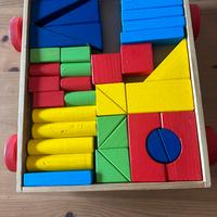 Gioco per bambini con carrelino