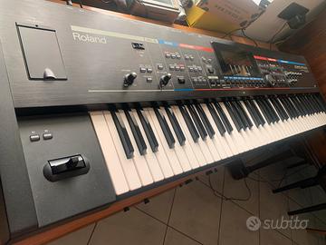 tastiera roland juno stage