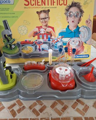 Gioco Super Laboratorio Scientifico Clementoni