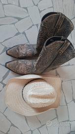 Stivali e cappello Country