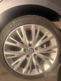 Cerchi alfa romeo giulietta da 17