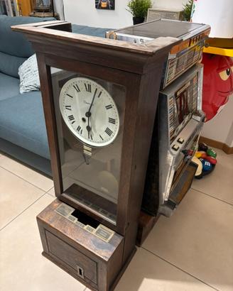 Orologio a pendolo d'epoca