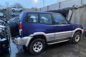 Nissan terrano ricambi