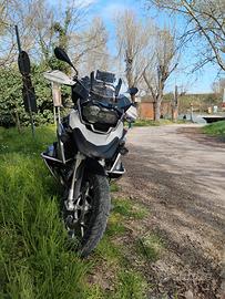 gs1200