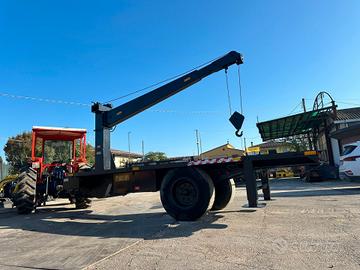 M96 Rimorchio targato con gru per imbarcazione e a