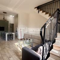 PORZIONE DI CASA SU DUE PIANI