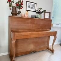 Pianoforte verticale Petrof