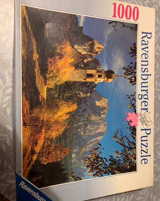 Puzzle Ranvensburger 1000 pezzi chiesa e montagne
