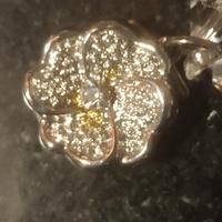 Parure collana e bracciale.