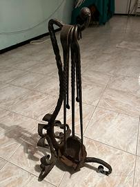 attrezzi per camino forgiati a mano