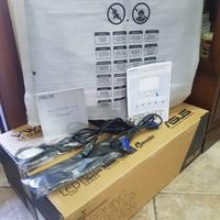 Monitor asus 22 Pollici