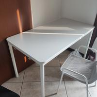 tavolo bianco ikea