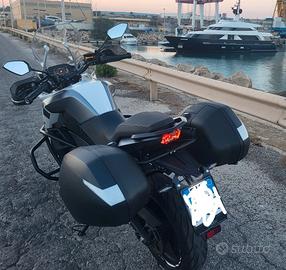 Moto CF MT 650