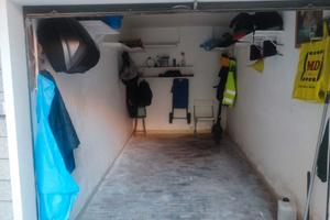 Box auto Vomero presso via Cilea