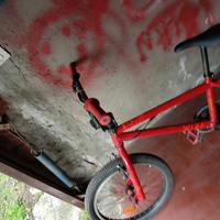 bicicletta bmx