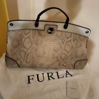 Borsa Furla modello Piper 