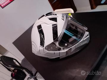 Casco moto Airoh Matryx 
