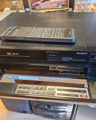SONY SLV-757 videoregstratore