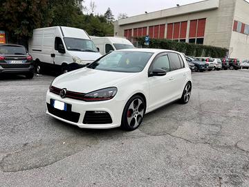 VOLKSWAGEN Golf GTI 2.0 BENZINA PERMUTABILE TRATTA