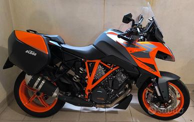 KTM 1290 Super Duke GT