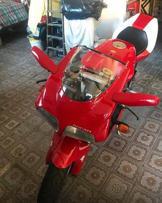 Ducati 916