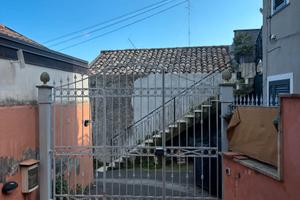 Appartamento arredato trecastagni