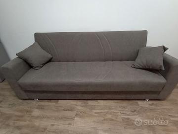 Divano letto 3 posti con ampio vano contenitore