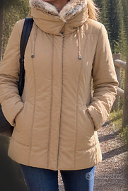 Giaccone Donna Beige Tg. 42 con Collo in Eco-Pelli