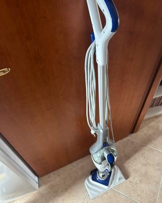 Scopa a vapore BLACK + DECKER
