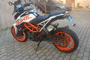 Ktm duke 390 2019