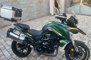 Benelli TRK 702 stradale