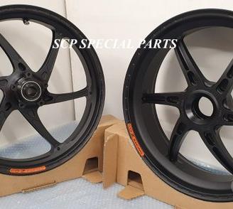 Cerchi oz gass rsa ducati panigale v2 v4 1199 1299