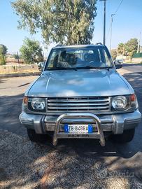Mitsubishi Pajero 2500 TD