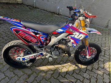 VALENTI  SM 50cc