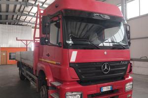 Mercedes Axor