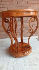 tavolino intarsiato 