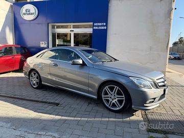 Mercedes-benz E 250 CDI Coupé BlueEFFICIENCY Avant