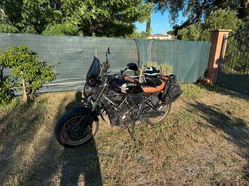 Yamaha xsr 700