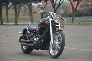 Kawasaki VN 900 tua a 92 euro/mese