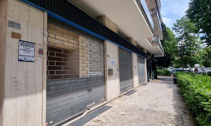 Negozio Aprilia [Cod. rif 3273425ACG]