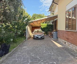 Montecatini Terme - Villino con giardino