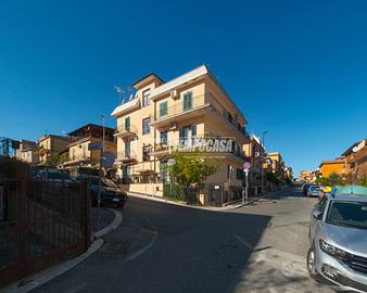 QUADRILOCALE LABARO-PRIMA PORTA