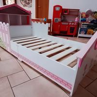Lettino bambina stile casa Kidkraft con materasso 