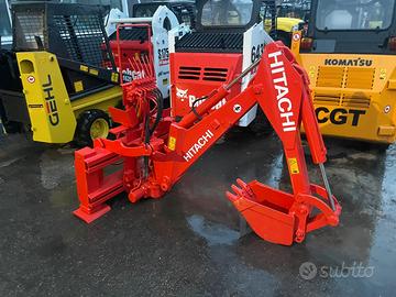 A117 Braccio Hitachi per mini pala