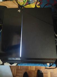 Ps4 prezzo leggermente trattabile 