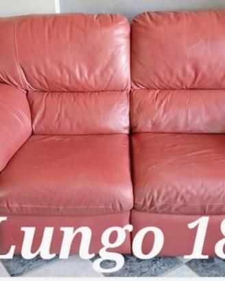 coppia di divani in pelle con relax